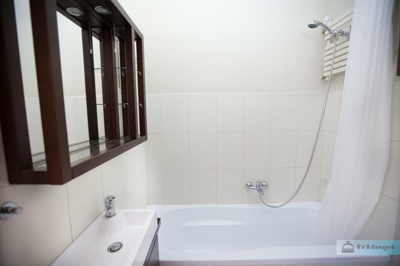 Warsaw Concierge Bracka Retro Flatアパートメント エクステリア 写真